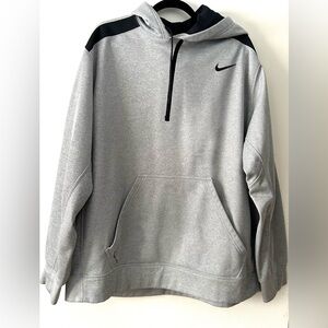 Nike Therma Fit sweatshirt